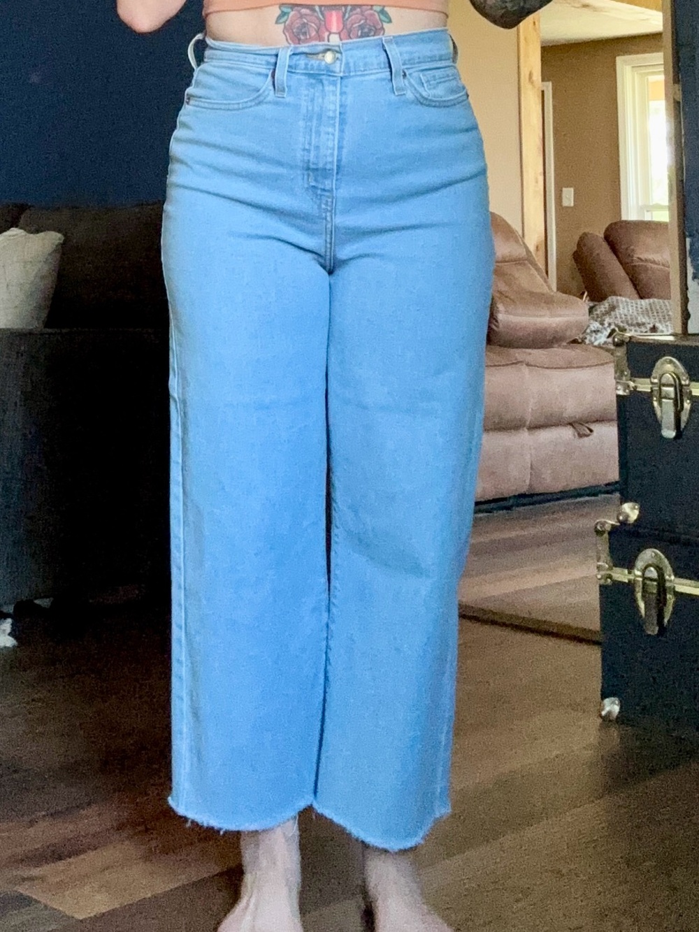 Signature by Levi Strauss High-Rise Light Blue Denim Jeans - Picture 2 of 3
